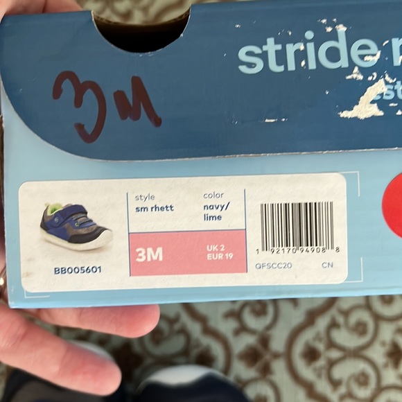 Stride Rite Rhett Sneaker - Picture 8 of 8